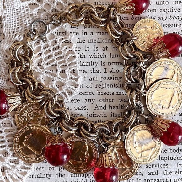 Vintage Gold Plated Coin Charms Red Glass Beaded Bracelet Woman’s Jewelry - Picture 6 of 8